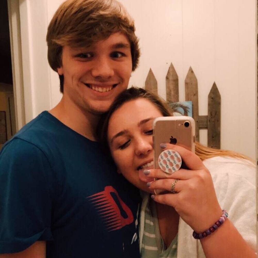 Meet your Posher, Holly